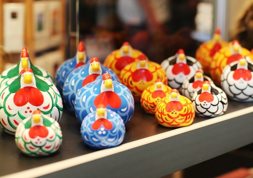 旅游產業帶動特色工藝品市場發展