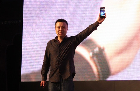 個性化小蟲X1手機滿足不同訴求