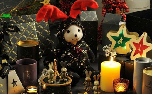 圣誕禮品提前上市掀銷(xiāo)售熱潮