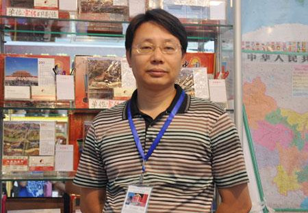 屹東創業蘇利民:用創意開拓地圖禮品新市場