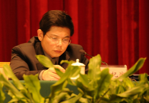 新絲麗織業曹長俊:誠信立業以人為本