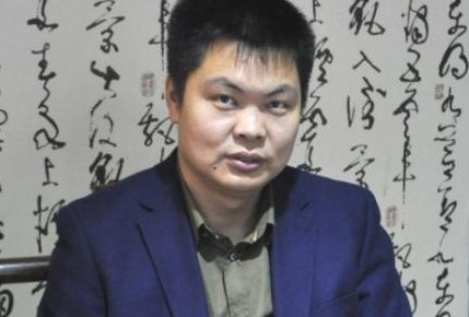 天寶飾品駱天寶:行業洗牌重在洗腦