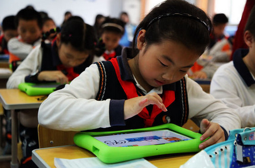 電子書包能否替代傳統書包？