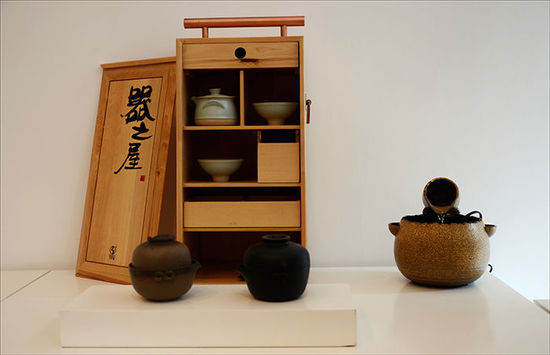 現代古樸茶具 品出優雅格調