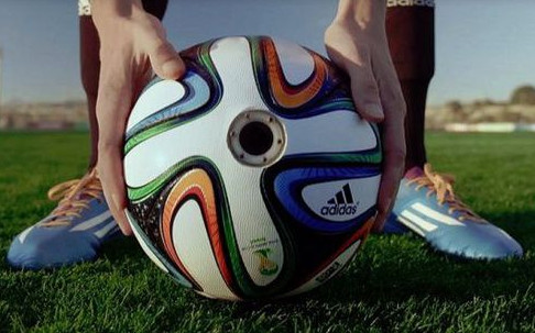 巴西世界杯引爆相關紀念品收藏熱