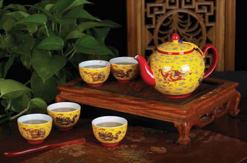 那些流行于陶瓷行業中的禮品定制