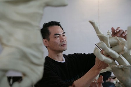 雕塑家吳信坤：用中西文化詮釋藝術情懷