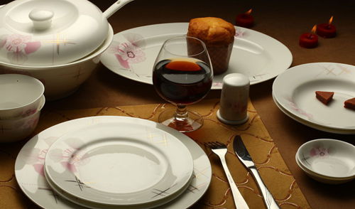 高檔陶瓷餐具走入尋常百姓家