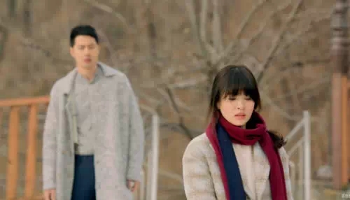 太平輪駛過，看喬妹如何巧搭絲巾成焦點！