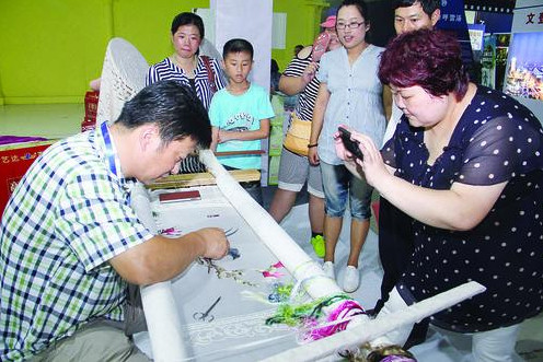 蕓祥繡品田世科：把日用品變成藝術品