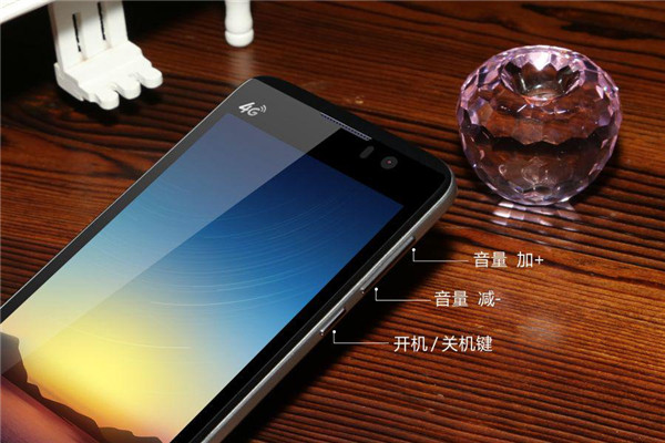 送給老人的最佳禮品：邦華閃電俠U7