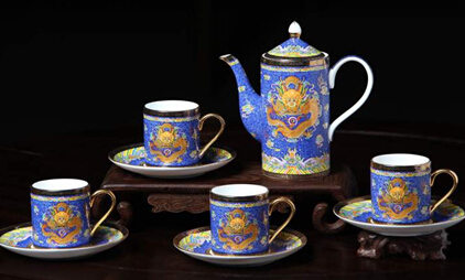 一場精致與美邂逅：尚品家居瓷文化