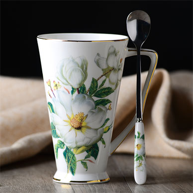 上班族喝水如何選擇健康的杯子？